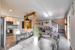 Spacious McKinney Farm Getaway with Game Room!