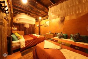 Dinh Đá HMông - Karsterly Rock Lodge