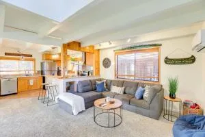 Bend Home with Fire Pit, 4 Mi to High Desert Museum! - Deschutes River Woods