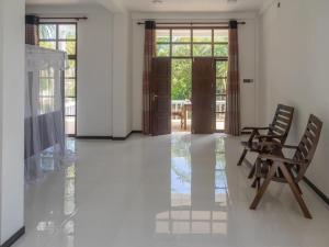 Dinuri villa