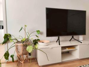 City Home Hämeenpuisto - Free 5G WIFI