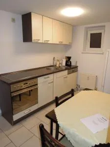 Ferienwohnung Monteurzimmer 2 Haus Arnstadt - Wachsenburg