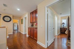 ৎ୭The safty paradiseৎ୭ Hw Pool Jacuzzi &much more