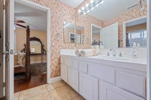 ৎ୭The safty paradiseৎ୭ Hw Pool Jacuzzi &much more