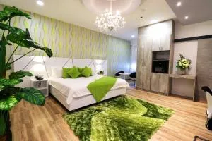 Luma Plaza Hotel - 圣罗莎德卡瓦尔