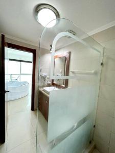 Ecusuites Ejecutiva Mini view río guayas Aeropuerto