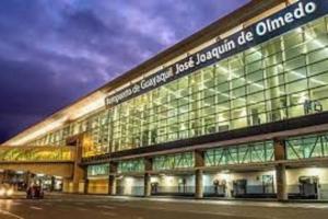 Ecusuites Ejecutiva Mini view río guayas Aeropuerto