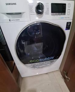 Ecusuites Ejecutiva Mini view río guayas Aeropuerto