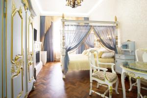 Two-Bedroom Prestige Suite room in Art Apartments Celakovskeho Sady