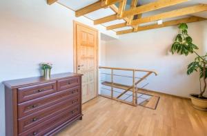 Central apartments 3 x Free parking x SELF CHECK-IN