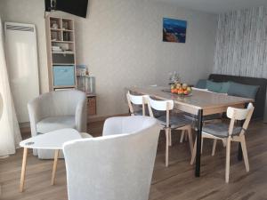 Appartement 3P avec Balcon et Parking - Sarzeau - FR-1-639-1