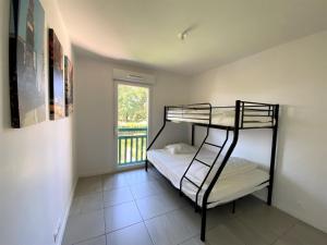 Bel Appartement Rénové, Terrasse, Parking Privé - FR-1-239-826