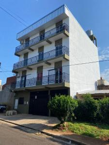 Departamento a pasos de la terminal