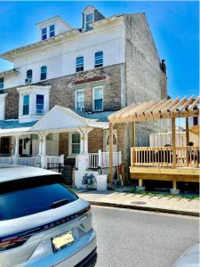 Beach Boardwalk 5 mins walk, 1 bedroom Apt in Atlantic City!