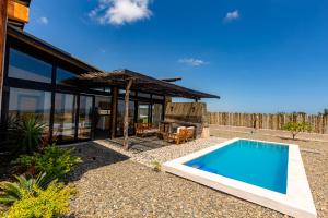 Casa Macondo - Casa de playa en Vichayito by WiroHouse