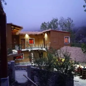 POSADITA LOS ALAMOS estamos en San Isidro 8km pasando Iruya solo se hace a pie TURISMO AVENTURA. - Iruya