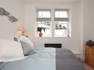1 bed in Lyme Regis 74264