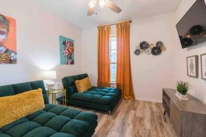 Spacious Family Home Near Seaworld and LAFB - 4hvězdičkové hotely ve městě San Antonio