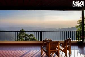StayVista at Vale Echoes - Breakfast Included