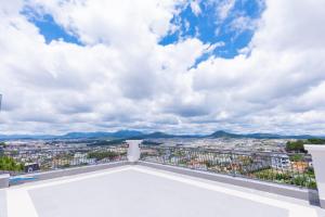 The Palm Villa 11 DaLat - 6 bedrooms - Pine Hill View