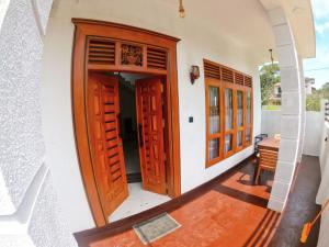 Thushen Villa