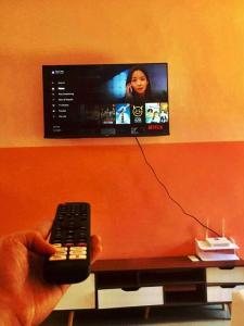 Haus of Emerald Studio - Urban Deca Tipolo by Kevin