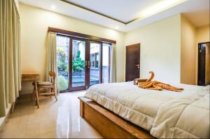 Ubud Legacy Villa - Classic House, Modern Standards