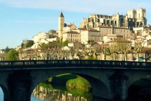 Appartements Authentique & agreable maison : photos des chambres