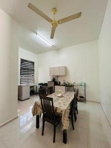 Homestay Ira Jaya - 4 Unit Rumah