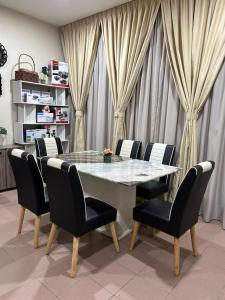BOTANI LOFT HOMESTAY