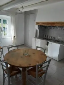 Pouradou - 阿莱格尔