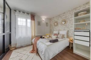 Appartements La Verriere - 2mn centre ville : photos des chambres