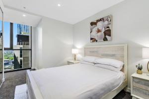Chic 2br Southbank Apt Pool, Gym & City Vibes