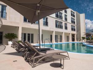 Humagum Sea View Apartment - Garden Palace Umag