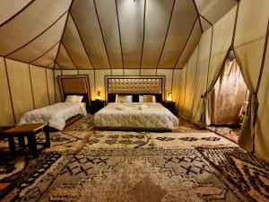 Sahara Luxury Camp