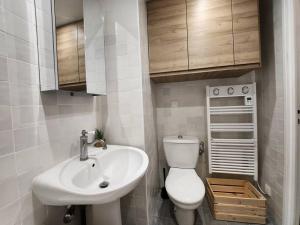 Appartements Les Marmottes : Jardin, proche centre, cheminee ! : photos des chambres