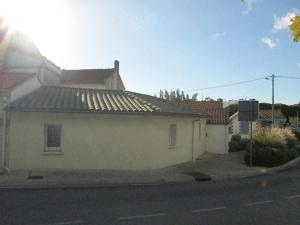 Villas Saint Palais sur Mer - MAISON MITOYENNE - cour privee - CENTRE VILLE : photos des chambres