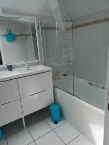 Appartements APPARTEMENT T3 vue RHUNE : photos des chambres