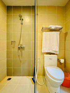 * *5 Spacious 2BR Option