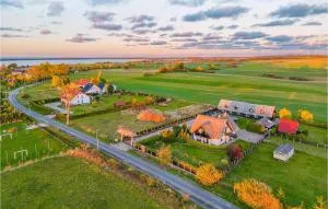 Lovely Apartment In Darlowo With Wifi - Darłówko