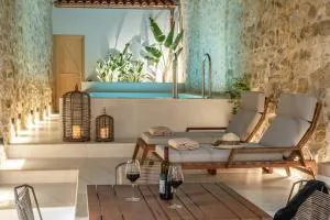 Dianthus Residence, Heated Pool & in-pool Whirlpool, By Thinkvilla - Agios Dimitrios