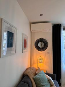 "Le petit bonlieu" au centre ville et à 300 m du lac