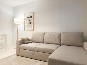 Aurora Central Suite IV By BookLapland