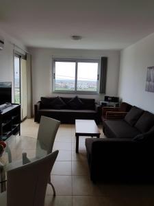 Holiday Apartment with Sea View (0002913)