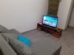 Fantomas*** N4 City Center Apartments 3 Bedroom + Living room