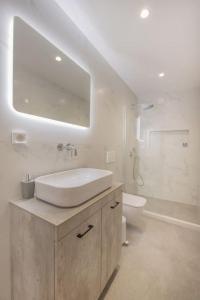 Anthemis modern & spacious