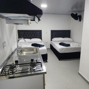 Aparta Hotel la 80 Estadio