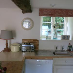 Characterful Cotswold cottage
