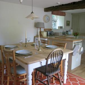 Characterful Cotswold cottage