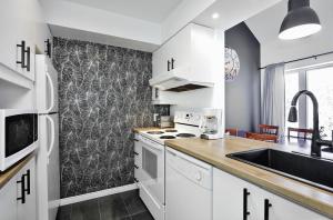 Condo 305 33 Chemin du Hameau by Les Chalets Alpins